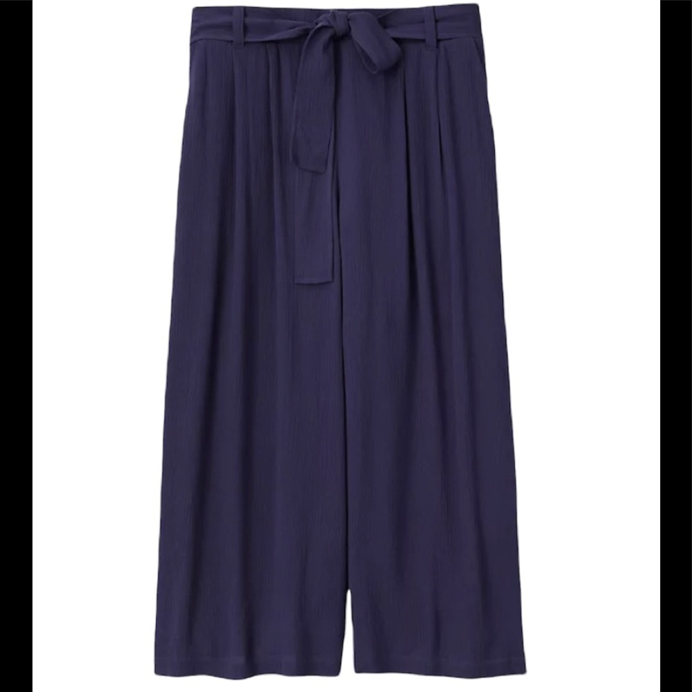 torrid Navy Crinkle Gauze Self Tie Culotte Pant 28 (5X)